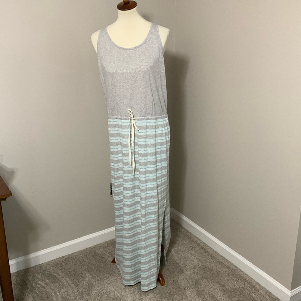NWT Lightweight LOFT maxi dress